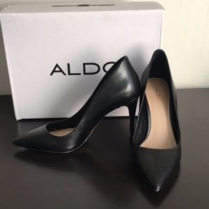 NEW! ALDO ULOAVIEL PUMP, size 7 matte black